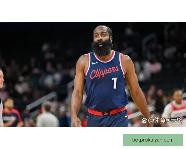 球员状态分析可见，多个顶级选手表现稳健，影响球队竞争力提升。